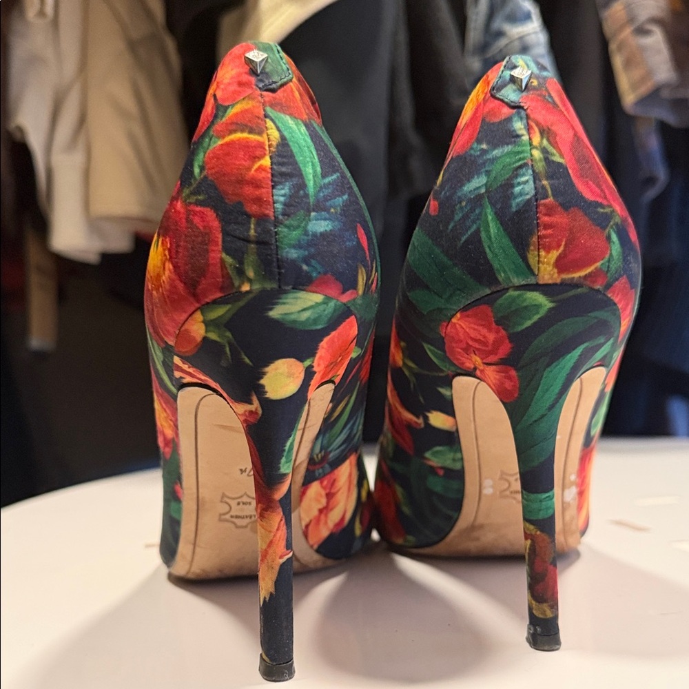 Sam Edelman Hazel Floral Pointed Toe Pumps, red, blue, yellow, green, navy - Picture 2 of 3